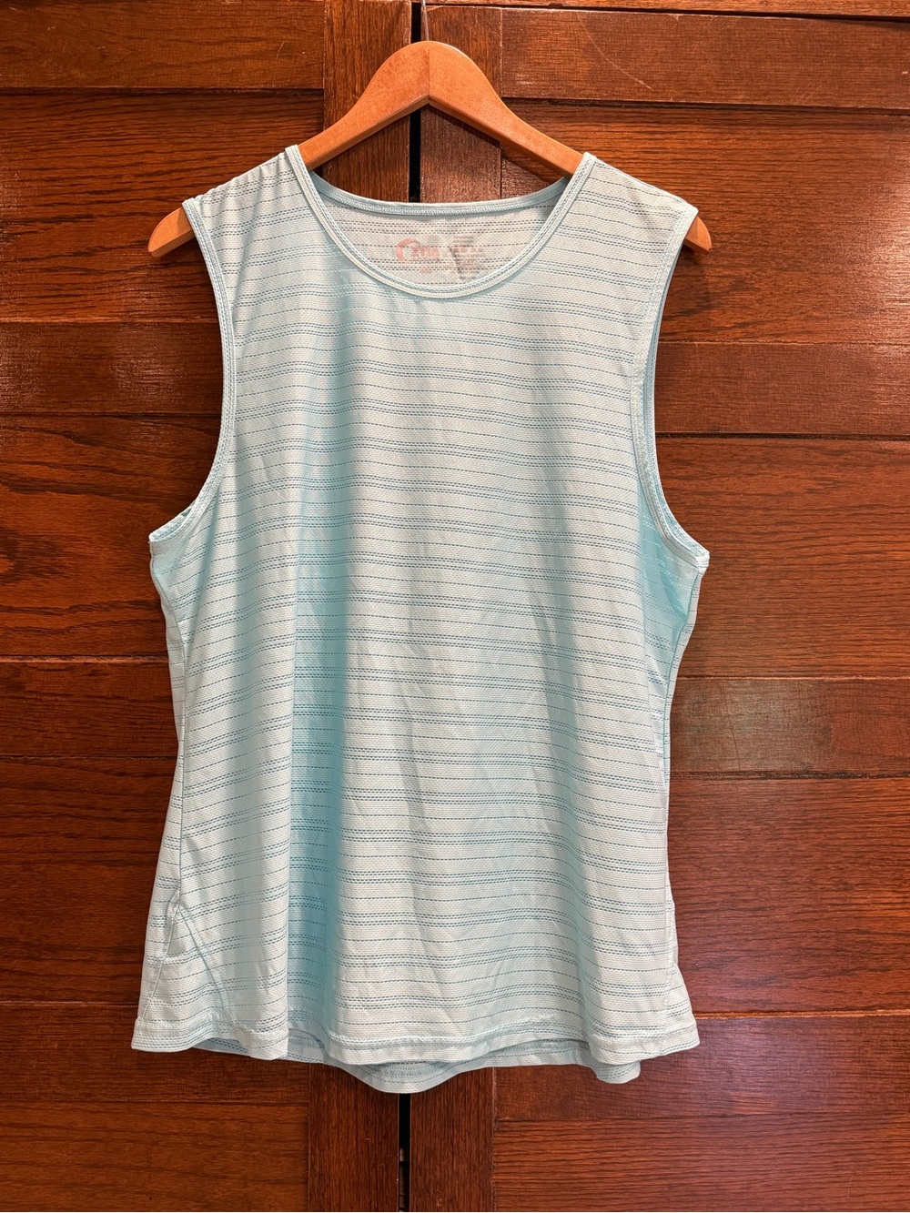 ZYIA XXL Sleeveless athletic Tank top workout wicking perforated aqua light blue